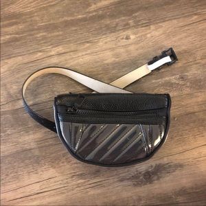 ⭐️ Steve Madden Belt Bag